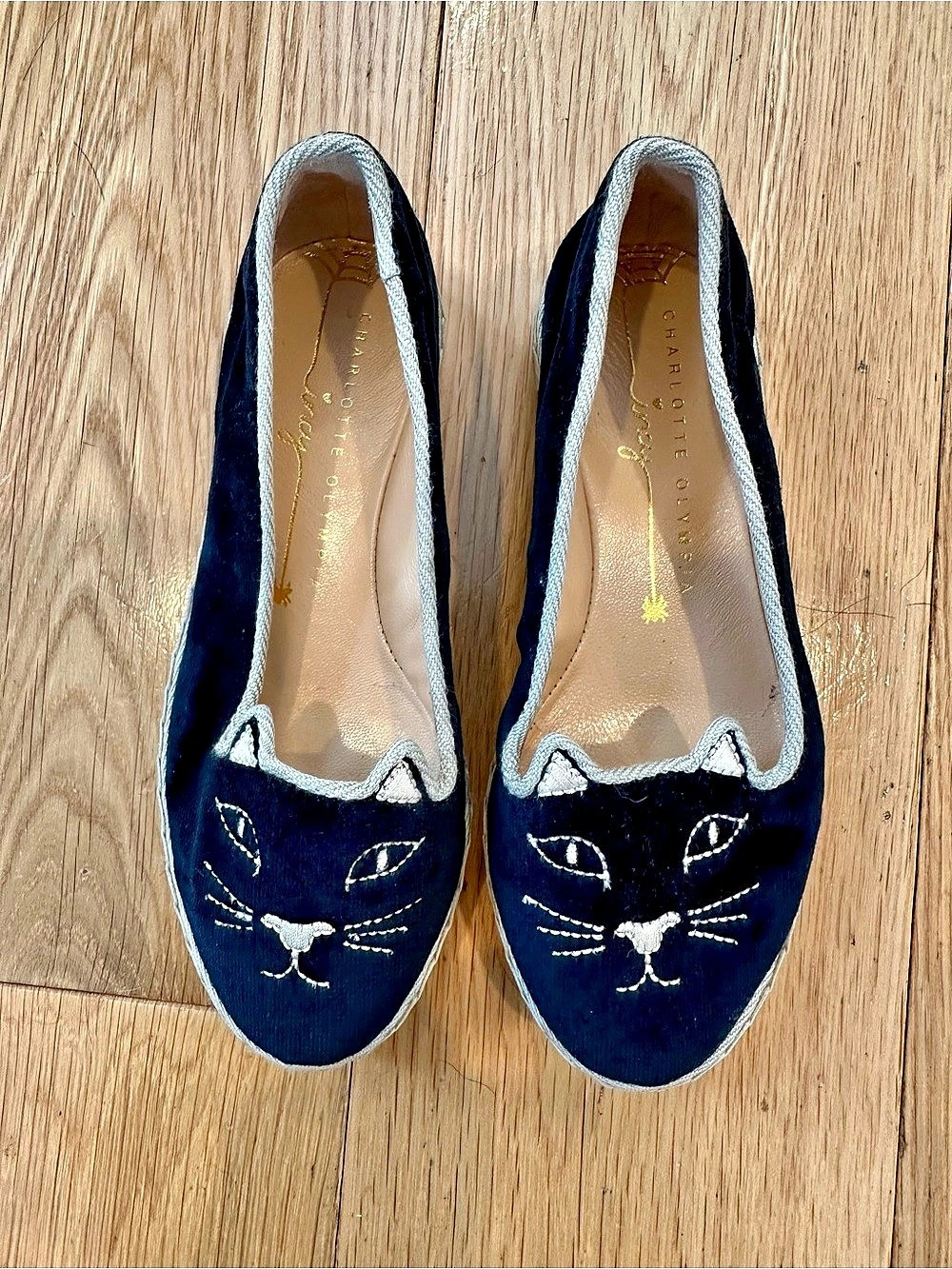 Charlotte Olympia Kitty Velvet Cat Flats Black Kids Size 28